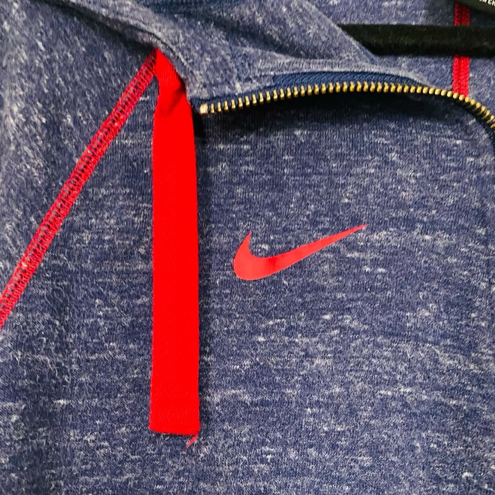 Nike Women's Blue Hoodie with Red Accents Sz M - Picture 4 of 14